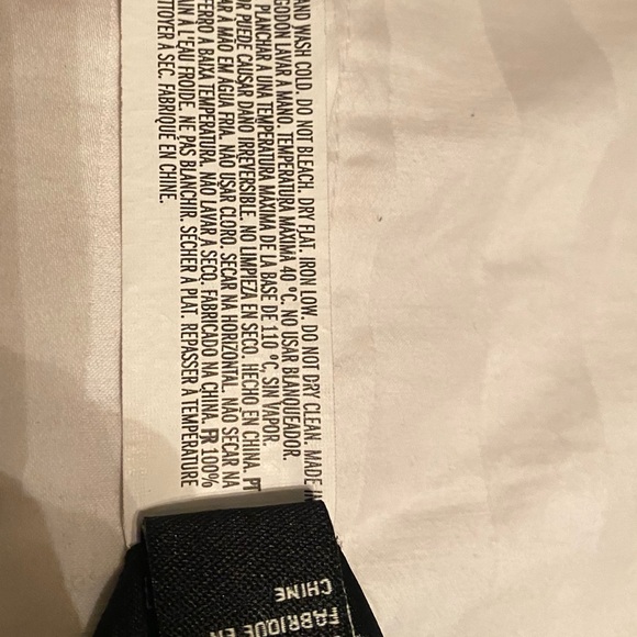 Forever 21 crochet crop top size large - Picture 8 of 10